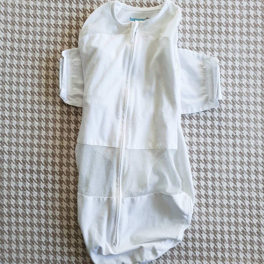 Size M HAPPIEST BABY Snoo Sleep Sack